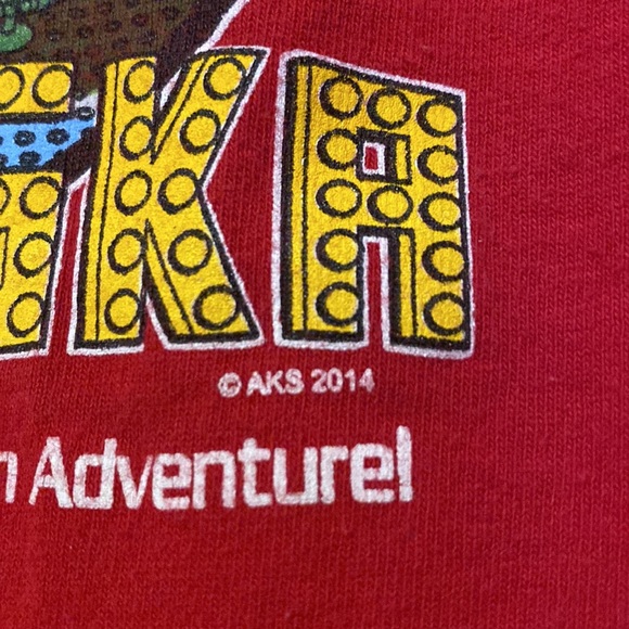 Limited Edition 2014 Unisex Kids Medium ALASKA Lego Red T-Shirt - Picture 6 of 6